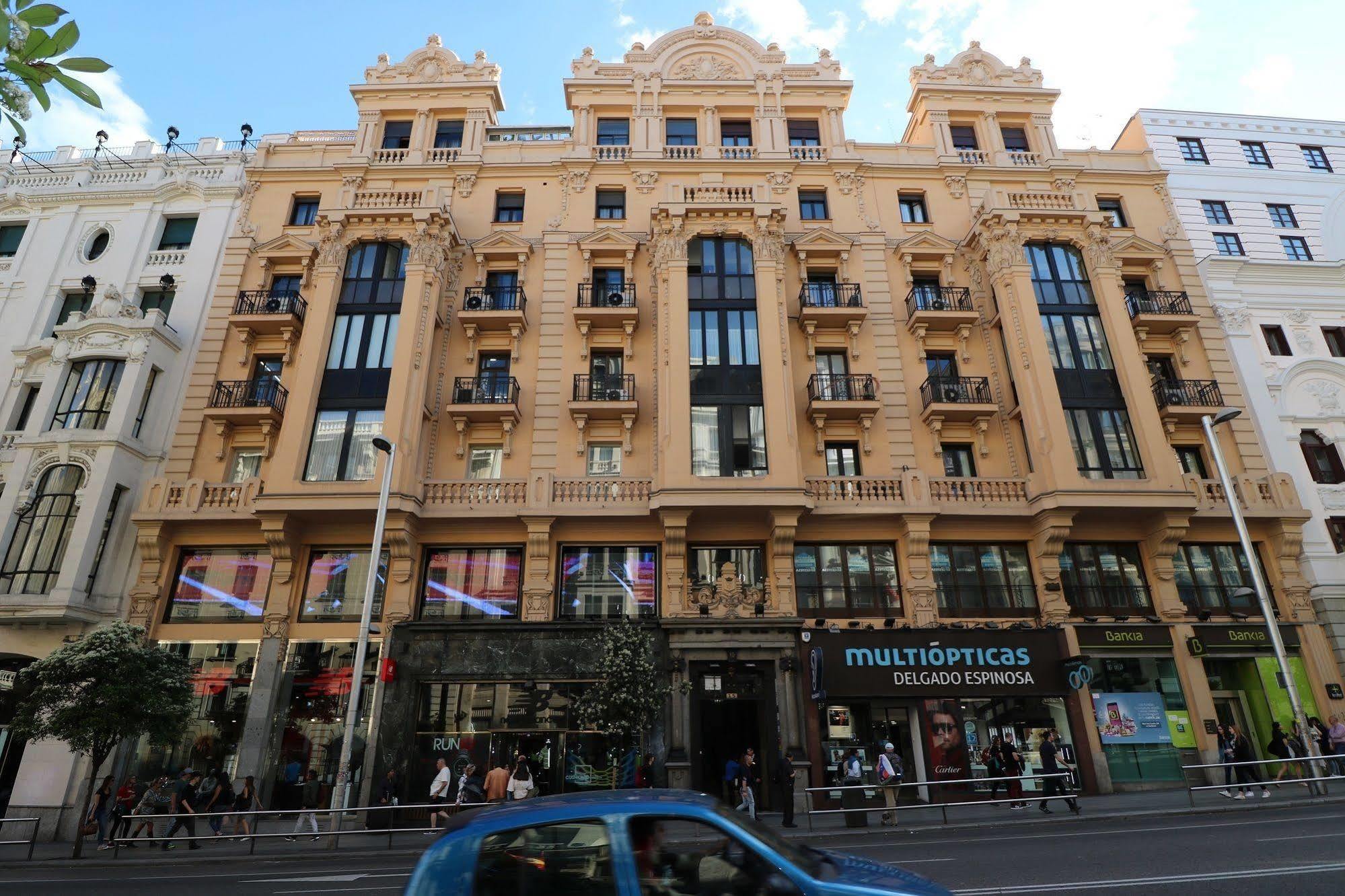 Hostal Hispano - Argentino Gran Via Madrid Ngoại thất bức ảnh